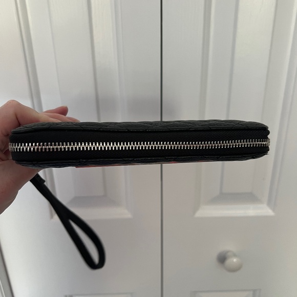 Steve Madden Quilted Black Leather Wallet - Picture 3 of 5